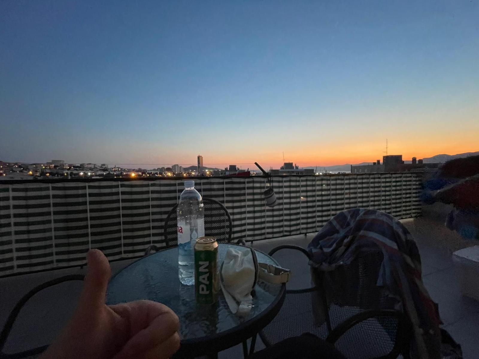 Eva Split Sunset City View Teracce Exterior photo